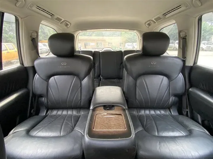 2013 Infiniti QX80 5.6L 398HP V8 7AT,autocango,china used car exporter,china ev exporter,chinese used car exporter,chinese used ev exporter