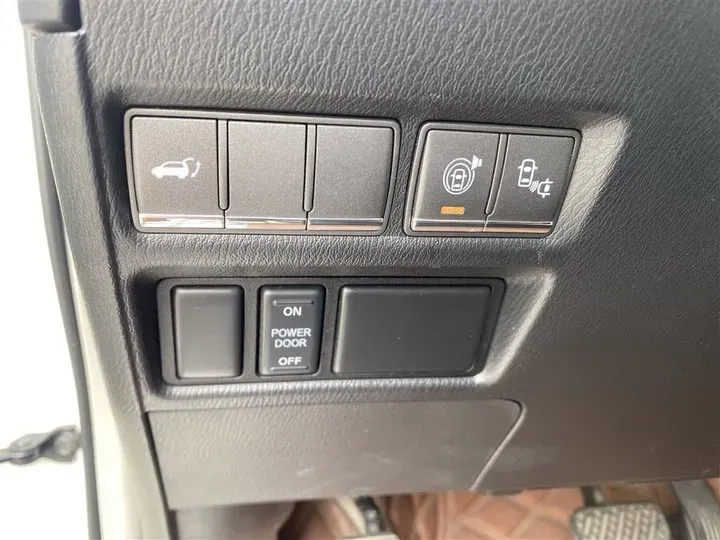 2013 Infiniti QX80 5.6L 398HP V8 7AT,autocango,china used car exporter,china ev exporter,chinese used car exporter,chinese used ev exporter