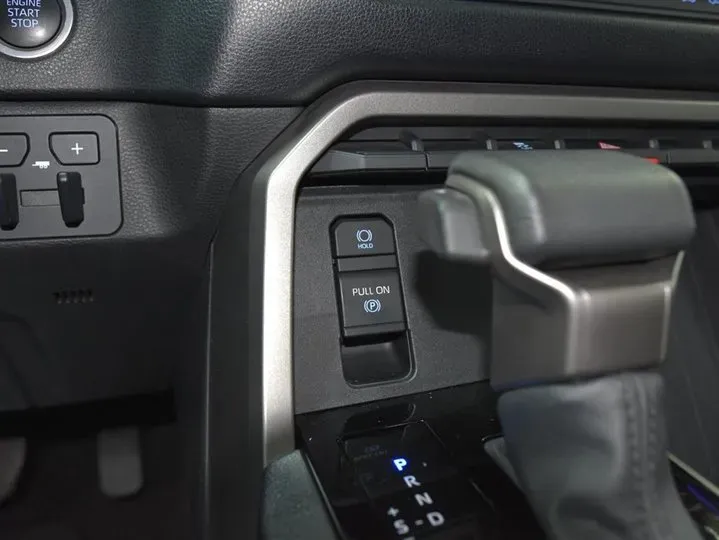 2022 JunTian YongMengZhe 3.5T 381HP V6 10AT,autocango,china used car exporter,china ev exporter,chinese used car exporter,chinese used ev exporter