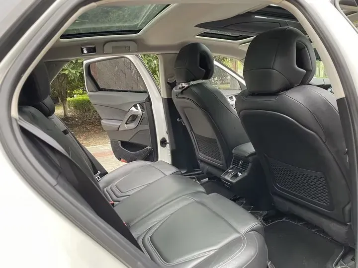 2014 DS 5 1.6T 163HP L4 6AT,autocango,china used car exporter,china ev exporter,chinese used car exporter,chinese used ev exporter