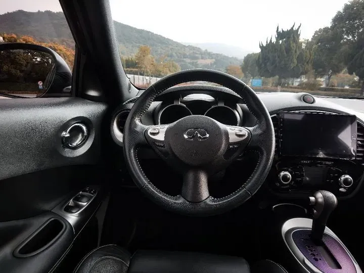 2014 Infiniti ESQ 1.6L 116HP L4 CVT,autocango,china used car exporter,china ev exporter,chinese used car exporter,chinese used ev exporter