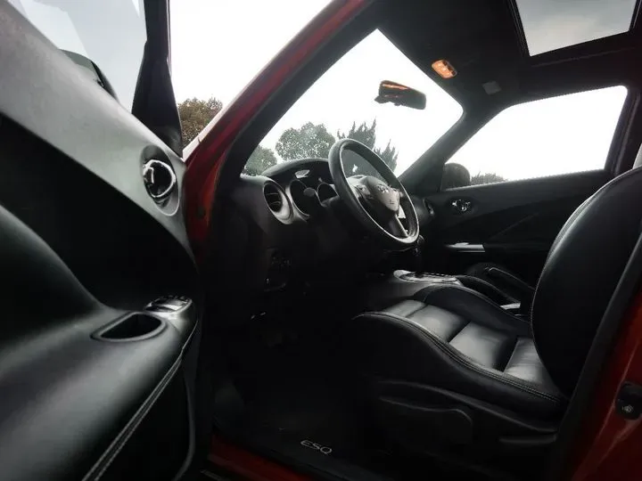 2014 Infiniti ESQ 1.6L 116HP L4 CVT,autocango,china used car exporter,china ev exporter,chinese used car exporter,chinese used ev exporter