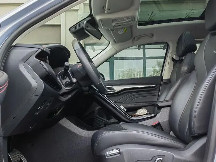 2021 Rising Auto MARVEL R 2AT BEV 69.9KWH,autocango,china used car exporter,china ev exporter,chinese used car exporter,chinese used ev exporter