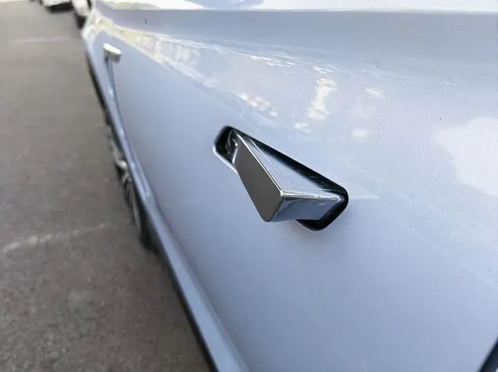 2021 Rising Auto MARVEL R 2AT BEV 69.9KWH,autocango,china used car exporter,china ev exporter,chinese used car exporter,chinese used ev exporter