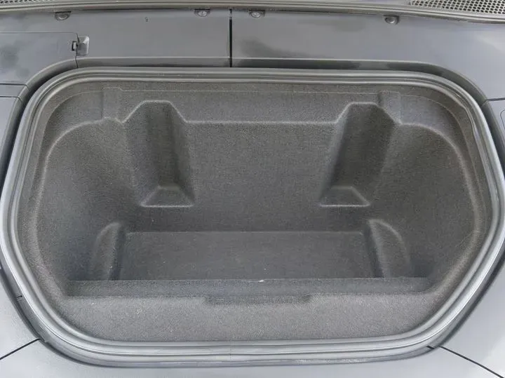 2021 Rising Auto MARVEL R 2AT BEV 69.9KWH,autocango,china used car exporter,china ev exporter,chinese used car exporter,chinese used ev exporter