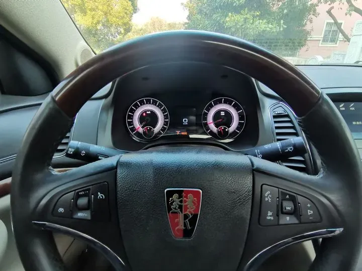 2012 Roewe 950 2.4L 186HP L4 6AT,autocango,china used car exporter,china ev exporter,chinese used car exporter,chinese used ev exporter