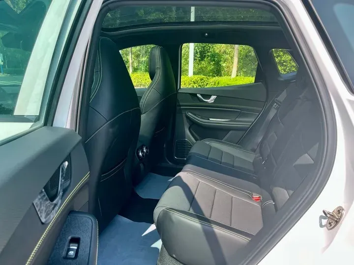 2021 Enovate ME5 Range Extended 98HP REEV 30.6KWH,autocango,china used car exporter,china ev exporter,chinese used car exporter,chinese used ev exporter