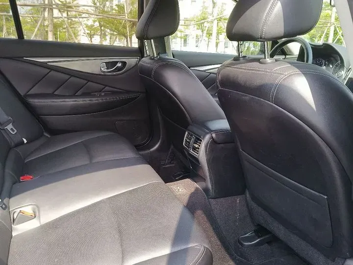 2014 Infiniti Q50 3.7L 351HP V6 7AT,autocango,china used car exporter,china ev exporter,chinese used car exporter,chinese used ev exporter