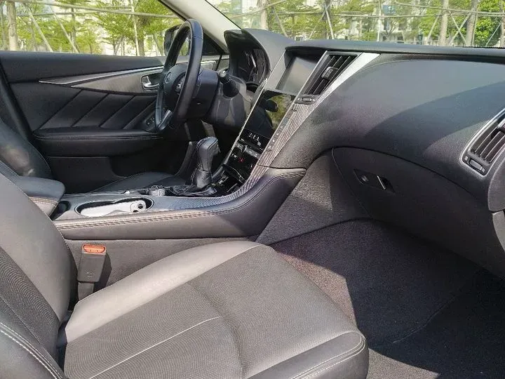 2014 Infiniti Q50 3.7L 351HP V6 7AT,autocango,china used car exporter,china ev exporter,chinese used car exporter,chinese used ev exporter