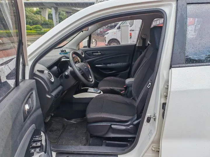 2018 ChangAn CS15 EV BEV 42.92KWH,autocango,china used car exporter,china ev exporter,chinese used car exporter,chinese used ev exporter