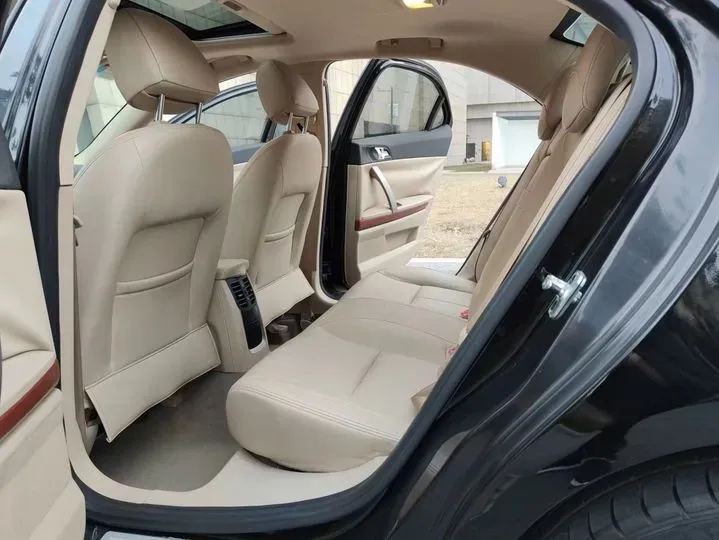 2012 Roewe 550 1.8L 133HP L4 5AT,autocango,china used car exporter,china ev exporter,chinese used car exporter,chinese used ev exporter