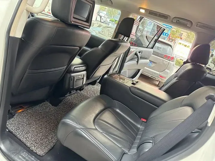 2013 Infiniti QX80 5.6L 398HP V8 7AT,autocango,china used car exporter,china ev exporter,chinese used car exporter,chinese used ev exporter
