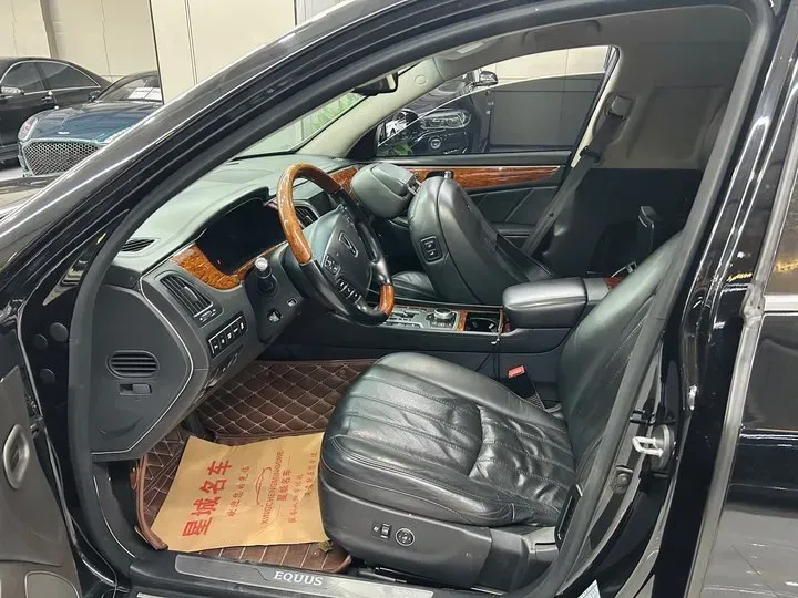 2012 Hyundai Equus 5.0L 430HP V8 8AT,autocango,china used car exporter,china ev exporter,chinese used car exporter,chinese used ev exporter