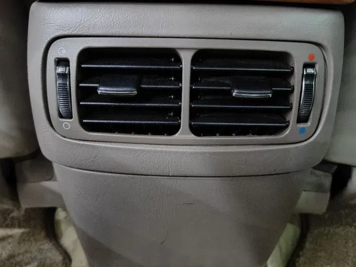 2006 Hyundai Equus 3.5L 210HP V6 5AT,autocango,china used car exporter,china ev exporter,chinese used car exporter,chinese used ev exporter