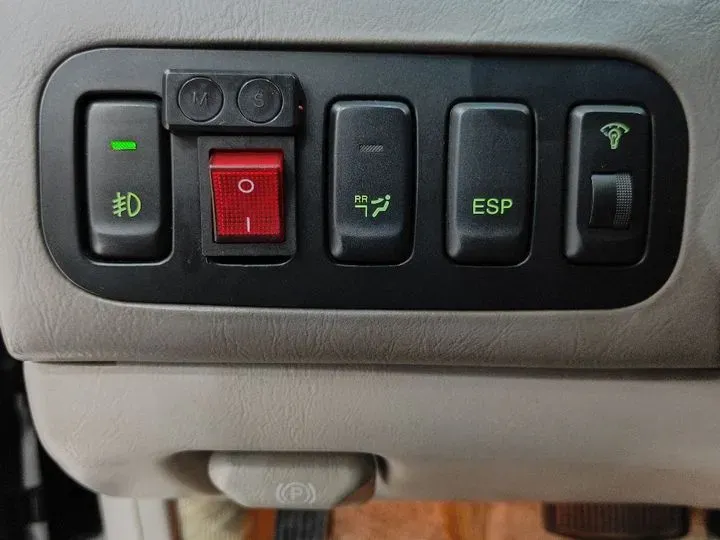 2006 Hyundai Equus 3.5L 210HP V6 5AT,autocango,china used car exporter,china ev exporter,chinese used car exporter,chinese used ev exporter