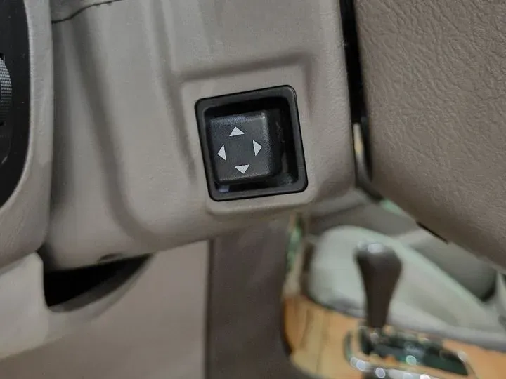 2006 Hyundai Equus 3.5L 210HP V6 5AT,autocango,china used car exporter,china ev exporter,chinese used car exporter,chinese used ev exporter