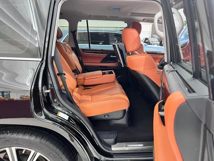 2009 Lexus LX 5.7L 367HP V8 6AT,autocango,china used car exporter,china ev exporter,chinese used car exporter,chinese used ev exporter