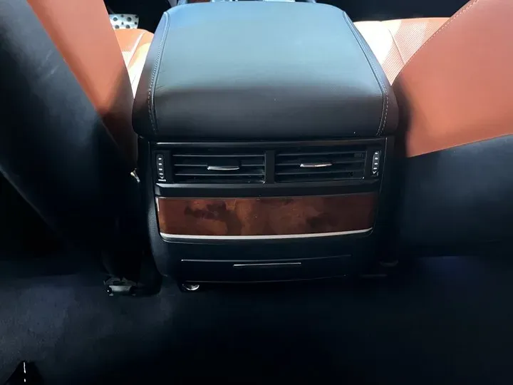 2009 Lexus LX 5.7L 367HP V8 6AT,autocango,china used car exporter,china ev exporter,chinese used car exporter,chinese used ev exporter