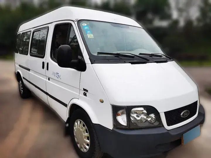 2015 Ford Classic Transit 2.4L 125HP L4 5MT
