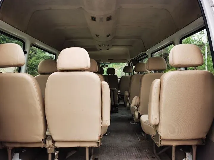 2015 Ford Classic Transit 2.4L 125HP L4 5MT,autocango,china used car exporter,china ev exporter,chinese used car exporter,chinese used ev exporter