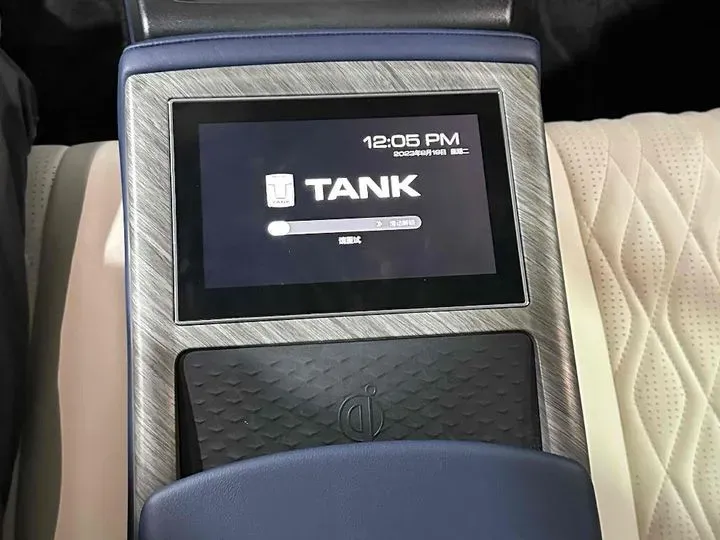 2022 Tank 500 3.0T 360HP V6 9AT,autocango,china used car exporter,china ev exporter,chinese used car exporter,chinese used ev exporter