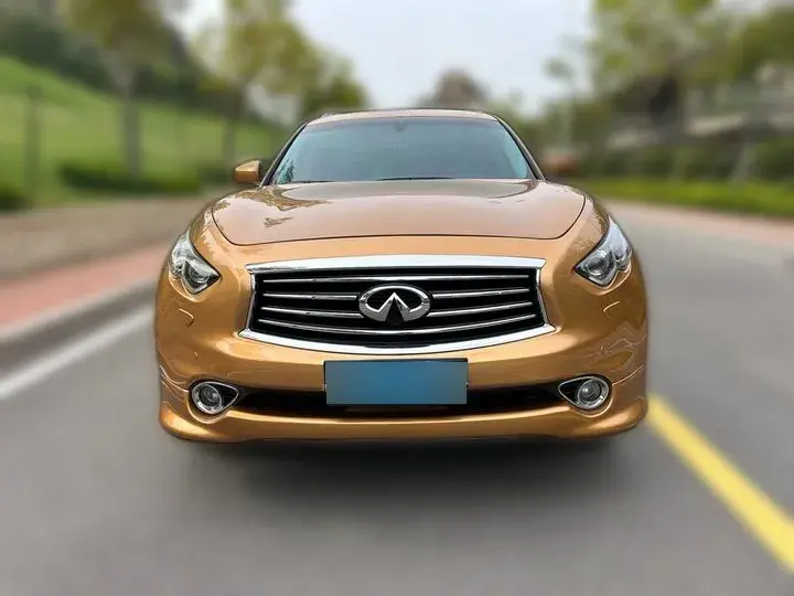 2013 Infiniti QX70 3.7L 351HP V6 7AT