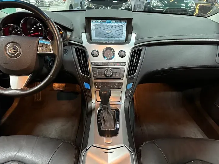 2010 Cadillac CTS 3.6L 311HP V6 6AT,autocango,china used car exporter,china ev exporter,chinese used car exporter,chinese used ev exporter