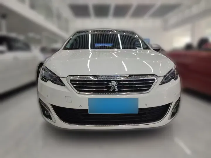 2015 Peugeot 308S 1.6T 167HP L4 6AT,autocango,china used car exporter,china ev exporter,chinese used car exporter,chinese used ev exporter
