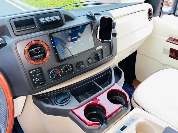 2011 Ford E350 5.4L 258HP V8 5AT,autocango,china used car exporter,china ev exporter,chinese used car exporter,chinese used ev exporter