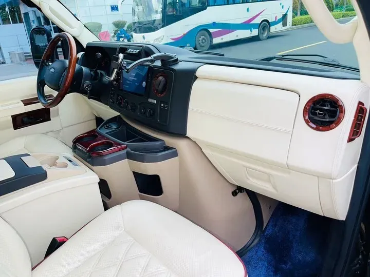 2011 Ford E350 5.4L 258HP V8 5AT,autocango,china used car exporter,china ev exporter,chinese used car exporter,chinese used ev exporter