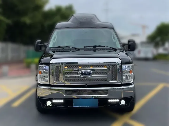 2011 Ford E350 5.4L 258HP V8 5AT,autocango,china used car exporter,china ev exporter,chinese used car exporter,chinese used ev exporter