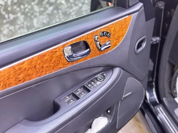 2009 Hyundai Equus 3.8L 290HP V6 6AT,autocango,china used car exporter,china ev exporter,chinese used car exporter,chinese used ev exporter