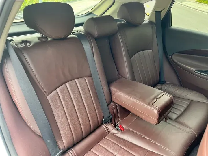 2010 Infiniti EX 2.5L 235HP V6 7AT,autocango,china used car exporter,china ev exporter,chinese used car exporter,chinese used ev exporter