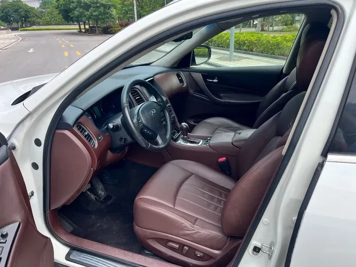 2010 Infiniti EX 2.5L 235HP V6 7AT,autocango,china used car exporter,china ev exporter,chinese used car exporter,chinese used ev exporter