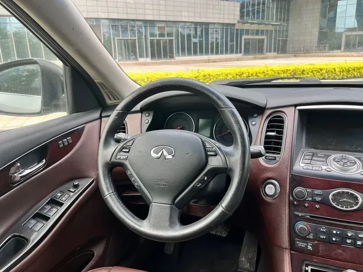 2010 Infiniti EX 2.5L 235HP V6 7AT,autocango,china used car exporter,china ev exporter,chinese used car exporter,chinese used ev exporter