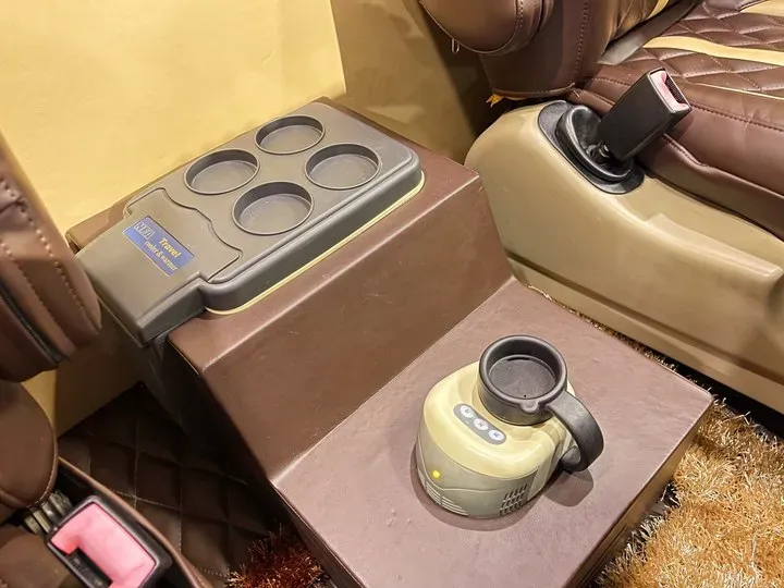 2011 Ford E350 5.4L 258HP V8 5AT,autocango,china used car exporter,china ev exporter,chinese used car exporter,chinese used ev exporter