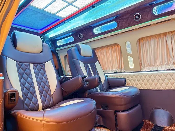 2011 Ford E350 5.4L 258HP V8 5AT,autocango,china used car exporter,china ev exporter,chinese used car exporter,chinese used ev exporter