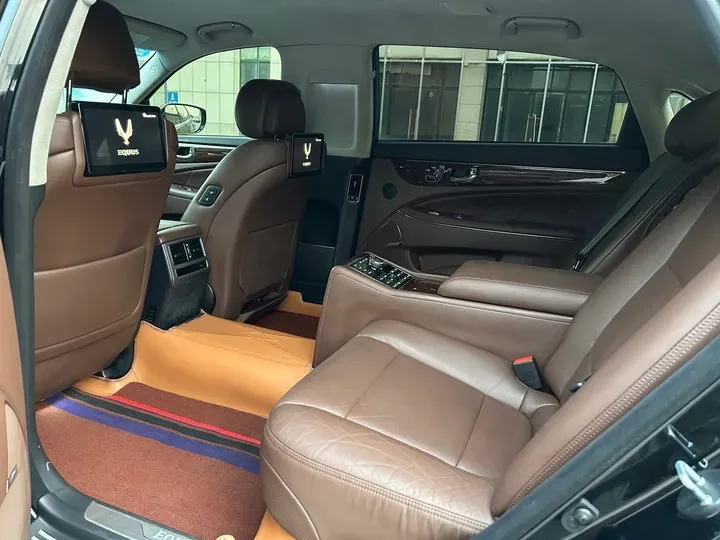 2014 Hyundai Equus 3.8L 335HP V6 8AT,autocango,china used car exporter,china ev exporter,chinese used car exporter,chinese used ev exporter