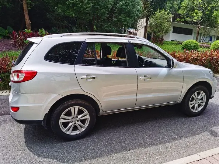 2010 Hyundai Santafe Classic 2.4L 174HP L4 6AT,autocango,china used car exporter,china ev exporter,chinese used car exporter,chinese used ev exporter