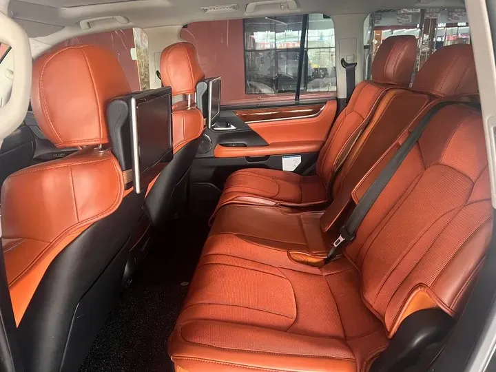 2017 Lexus LX 5.7L 367HP V8 8AT,autocango,china used car exporter,china ev exporter,chinese used car exporter,chinese used ev exporter