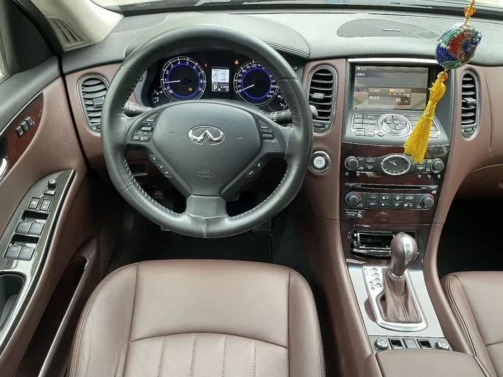 2011 Infiniti EX 2.5L 235HP V6 7AT,autocango,china used car exporter,china ev exporter,chinese used car exporter,chinese used ev exporter
