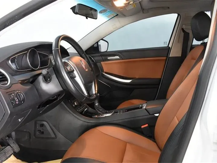 2016 Roewe e550 1.5L 109HP L4 2AT PHEV 12KWH,autocango,china used car exporter,china ev exporter,chinese used car exporter,chinese used ev exporter