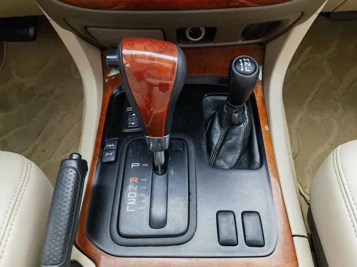 2004 Lexus LX 4.7L 235HP V8 4AT,autocango,china used car exporter,china ev exporter,chinese used car exporter,chinese used ev exporter