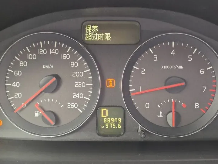 2010 Volvo S40 2.0L 141HP L4 6DCT,autocango,china used car exporter,china ev exporter,chinese used car exporter,chinese used ev exporter