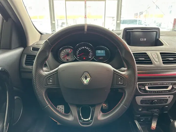 2014 Renault  Megane 2.0T 265HP L4 6MT,autocango,china used car exporter,china ev exporter,chinese used car exporter,chinese used ev exporter