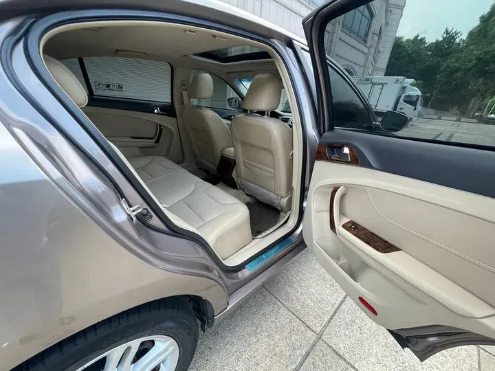 2011 GAC Trumpchi GA5 2.0L 150HP L4 5AT,autocango,china used car exporter,china ev exporter,chinese used car exporter,chinese used ev exporter