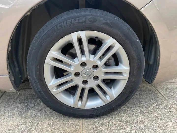 2011 GAC Trumpchi GA5 2.0L 150HP L4 5AT,autocango,china used car exporter,china ev exporter,chinese used car exporter,chinese used ev exporter