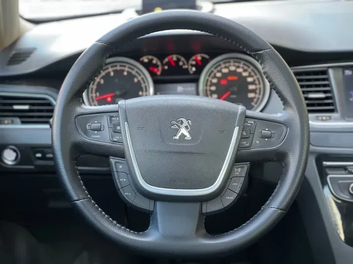 2013 Peugeot 508 2.3L 171HP L4 6AT,autocango,china used car exporter,china ev exporter,chinese used car exporter,chinese used ev exporter