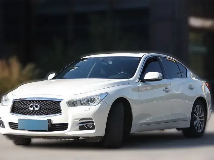 2014 Infiniti Q50 2.0T 211HP L4 7AT