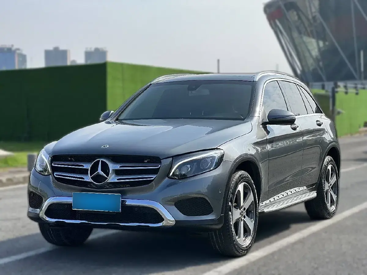 2019 Mercedes-Benz GLC Class 2.0T 245HP L4 9AT
